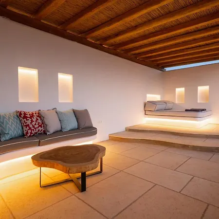 Utopia Suites By Anna Platanou Hotel *