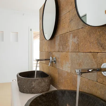 Utopia Suites By Anna Platanou Hotel