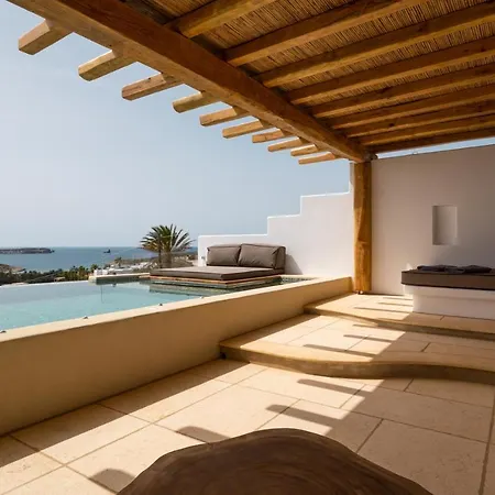 Hotel Utopia Suites By Anna Platanou *