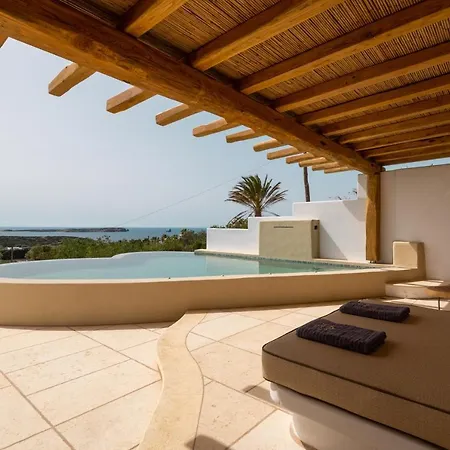 Utopia Suites By Anna Platanou *