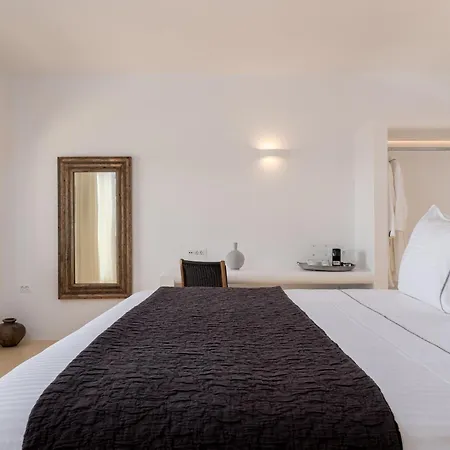 Utopia Suites By Anna Platanou Hotel