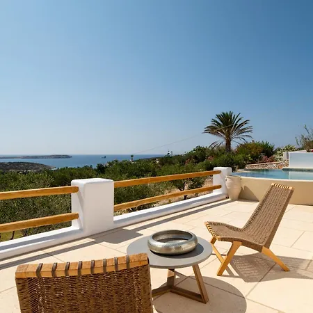 Utopia Suites By Anna Platanou *