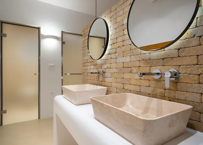 Szálloda Utopia By Anna Platanou Ajía Iríni Páru